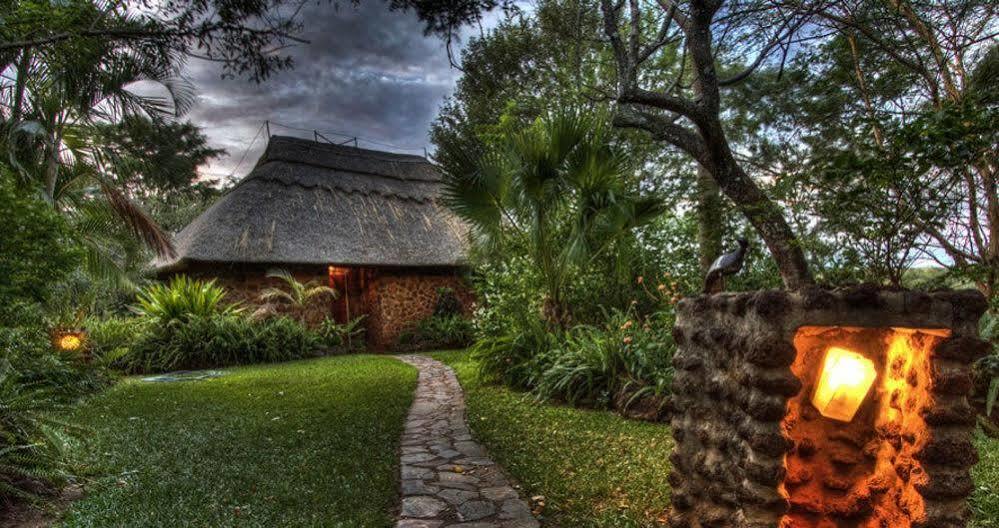 Gorges Lodge Victoria Falls Esterno foto